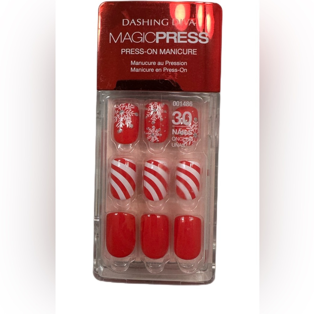 Dashing diva press on nails Christmas